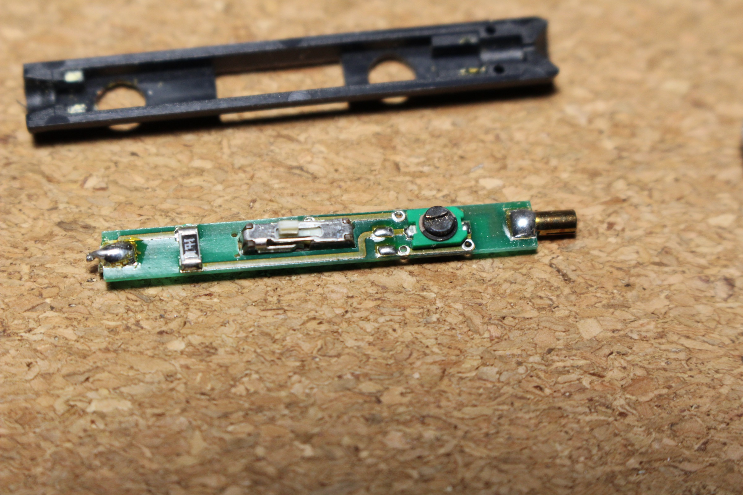 Oscilloscope-probe teardown